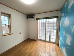 ロジュマン日野南平II番館の物件内観写真